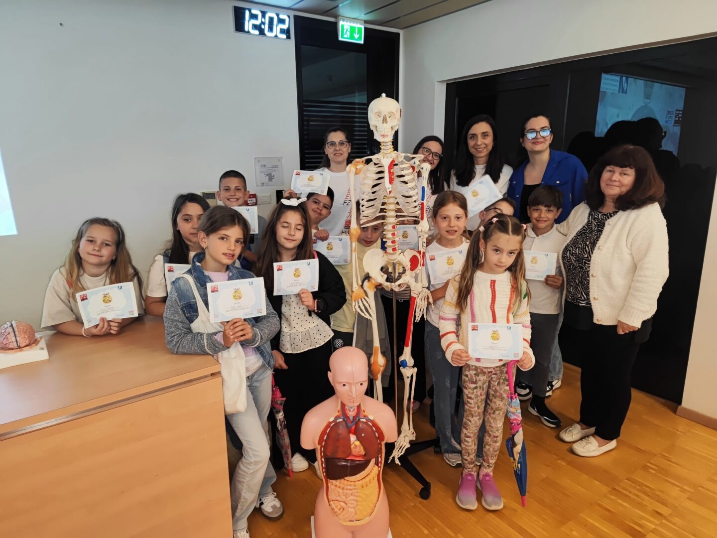 27d62f18-d608-41f1-8bde-02047788d8e5